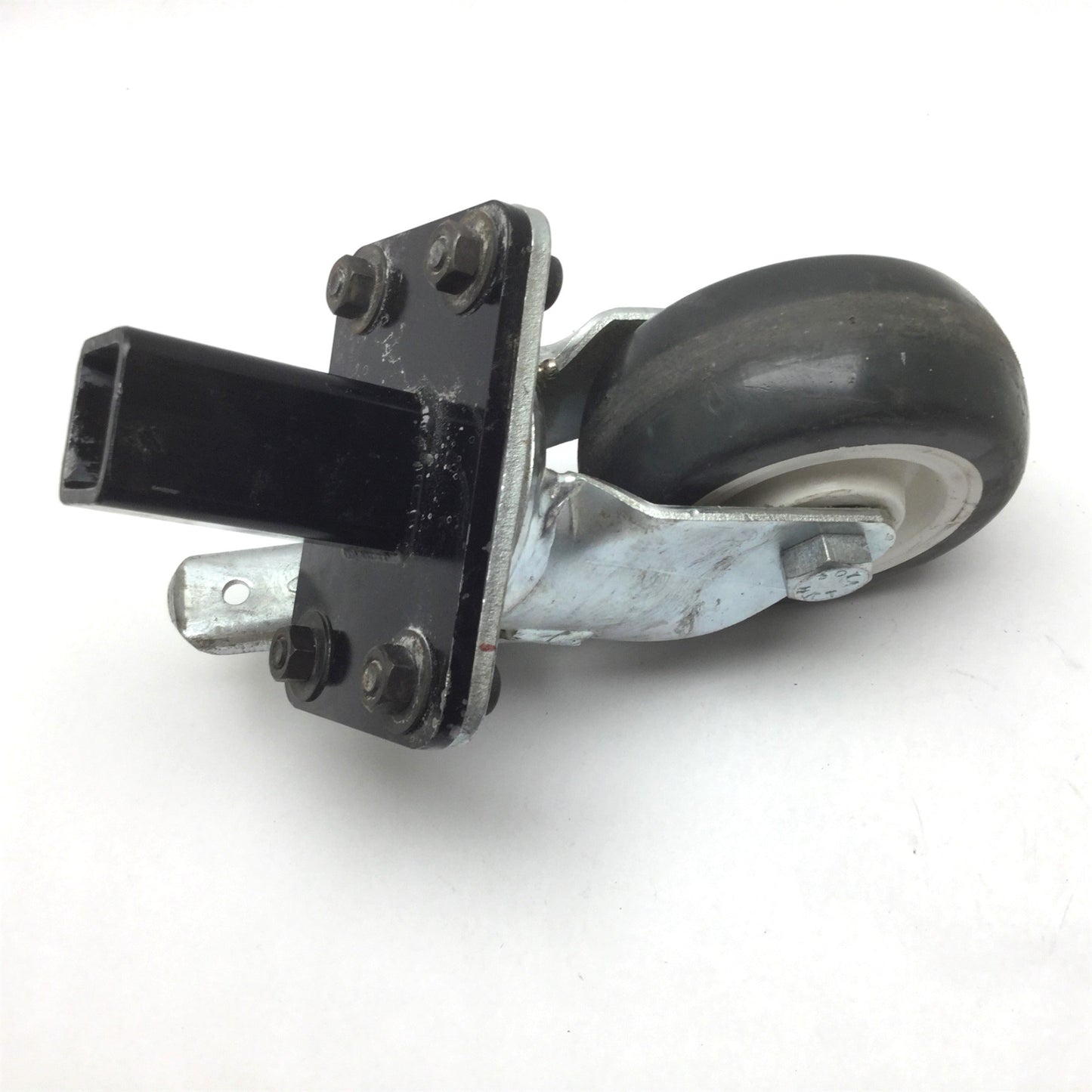 Used Caster, Wheel Dimensions: 6" Dia x 2.5" Wide, Plate Dimensions: 6.625" x 4.75"