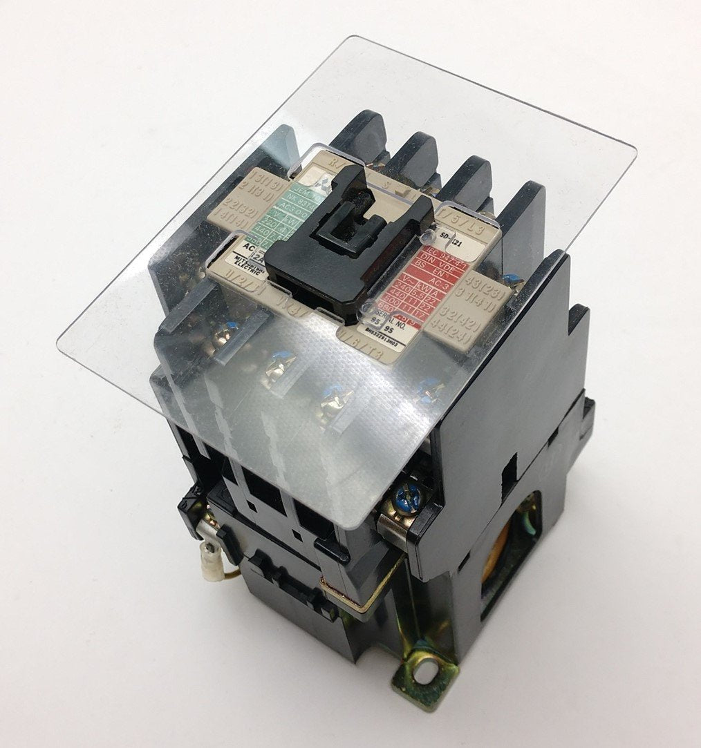 Used Mitsubishi SD-K21 Contactor, 3-Pole with 2x N/O & 2x N/C Auxiliary Contacts