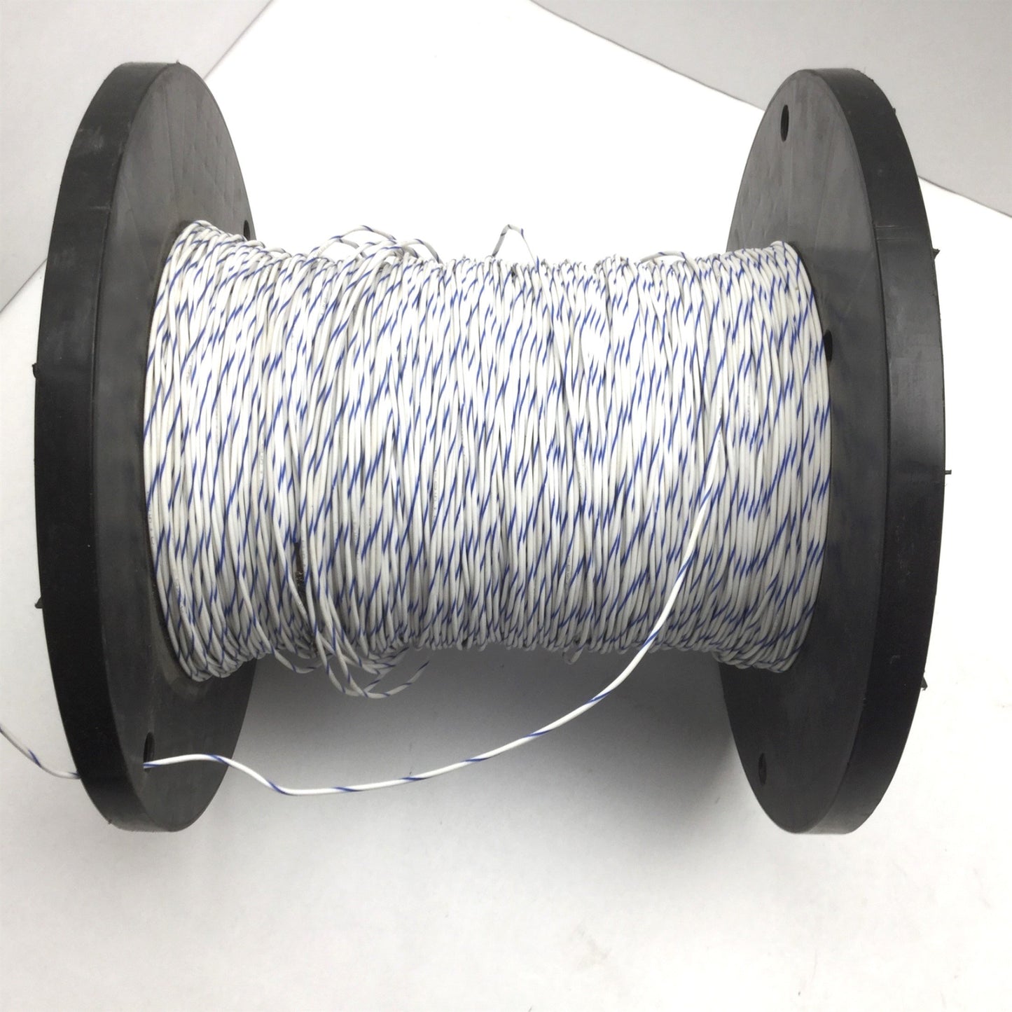 New – Open box Belden 83009 Silver Plated Copper Electrical Wire, 18AWG, 600V, Length: ~900ft