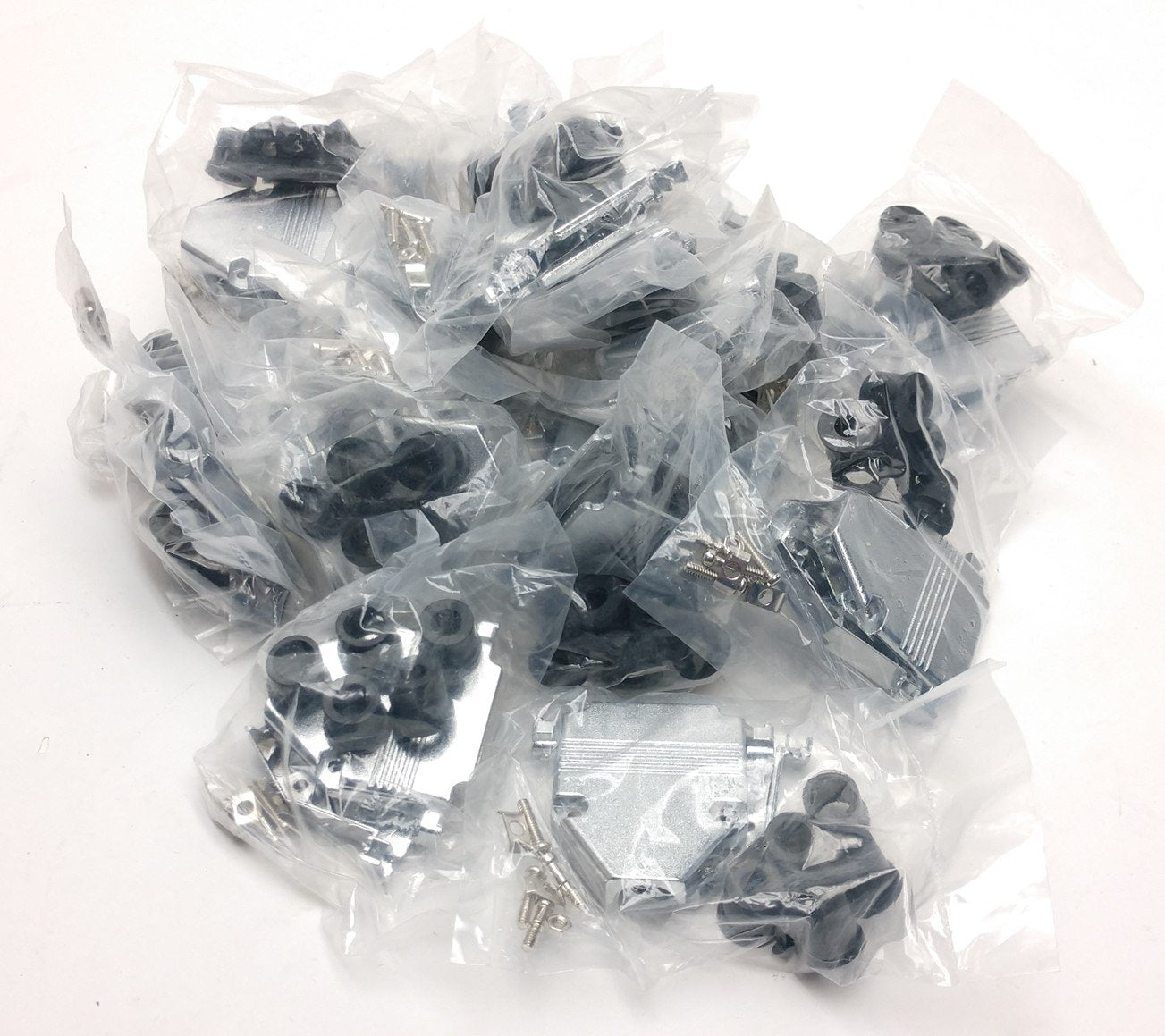 New Lot of 21 New Aim Cambridge-Cinch 40-9725HMG Hood, Clamp Type: D-Sub, Straight