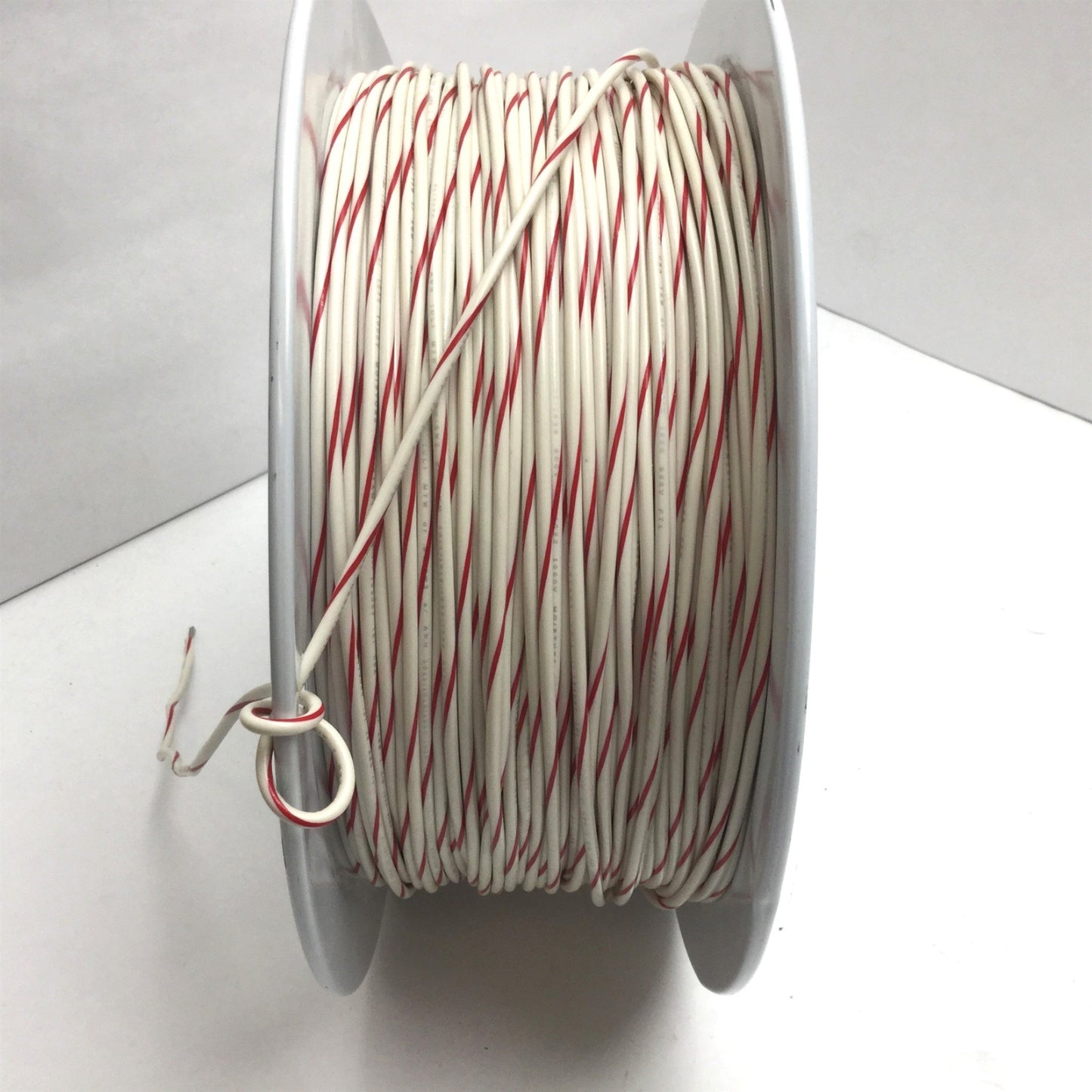 New – Open box Tinned Copper Electrical Wire, Length: ~1000 ft, 16AWG, 26 Strands, 600V