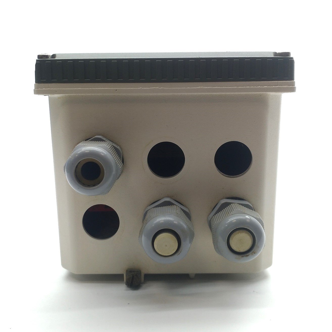 Used Yokogawa SC400-C-U-1-E*A Conductivity Converter 2æS/cm-500mSxC 0-20 mA DC 120VAC