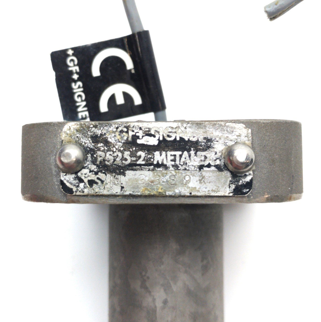 Used GF Signet P525-2 Metalex Flow Sensor, 1.6-20ft/s, 1.25-12" Pipe, 9-14Hz per ft/s
