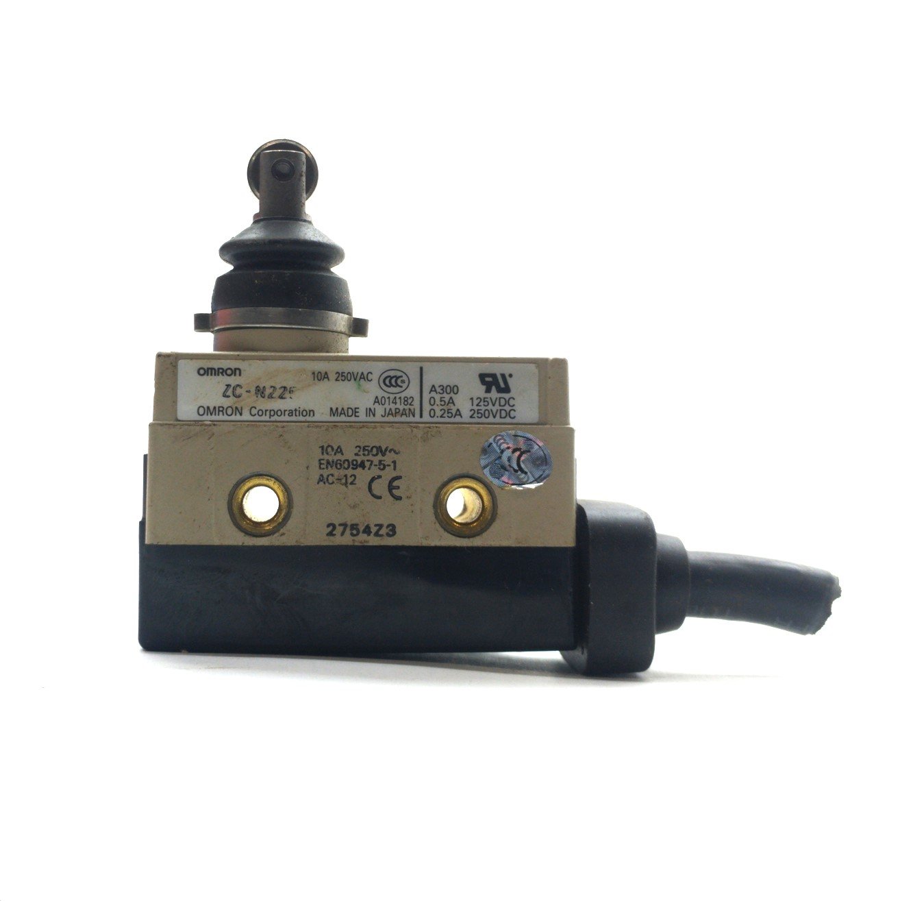 Used Omron ZC-N2255 Roller Plunger Limit Switch, SPDT, Momentary, 125VAC 10A 30VDC 6A