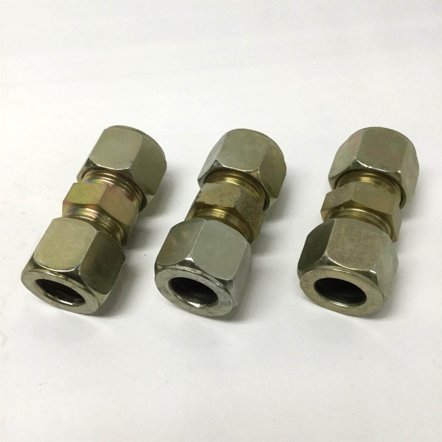 New – Open box Lot of 3 Parker 12 HBU-S Ferulok Hydraulic Flareless Union Connector 3/4" Tube