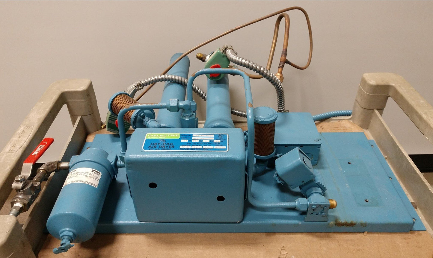 Used Dielectric DS2-AE-000 Dry-Pak Air Dryer 115V, 60Hz, 1Ph .2W, 100PSI, 6.8SCFM DEL