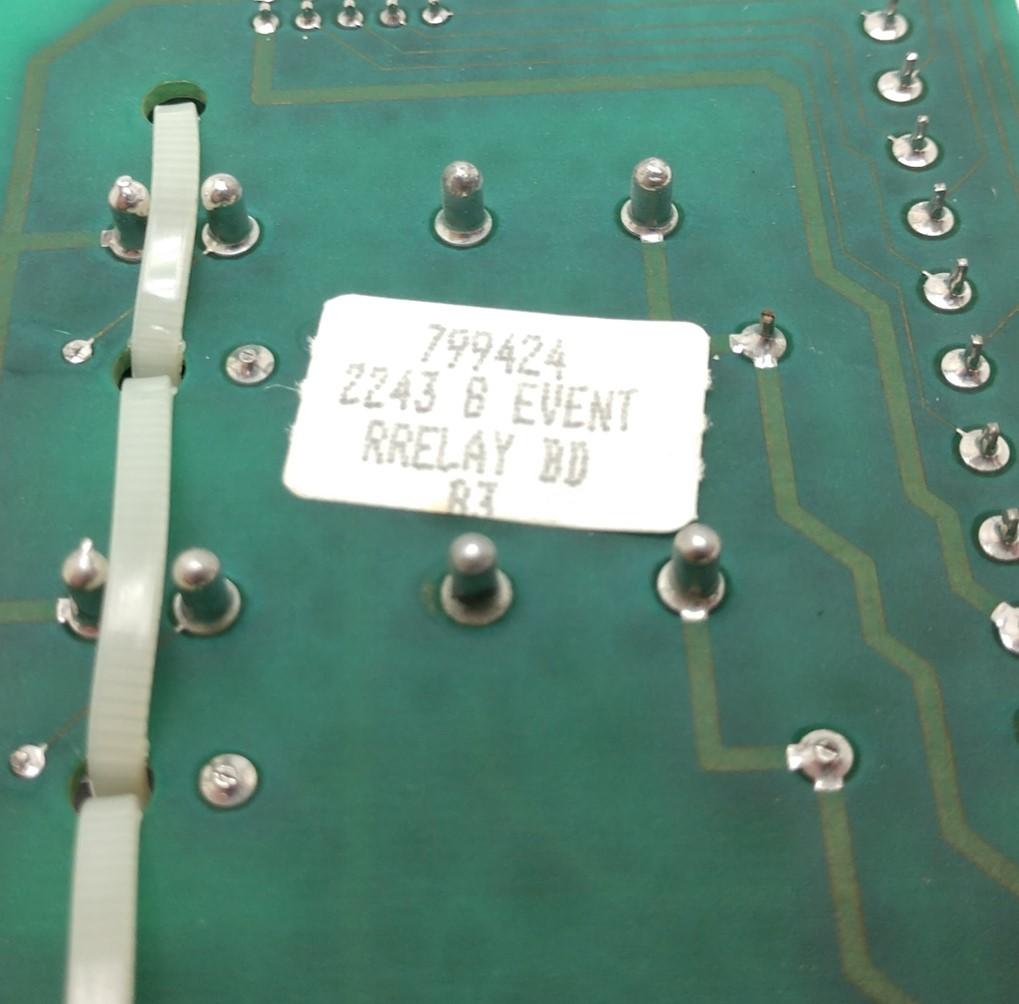 Used Thermotron 799424 2243 8 Event Relay Board, With 4 Relays, 2x OAC5A5, 2x MP120D4