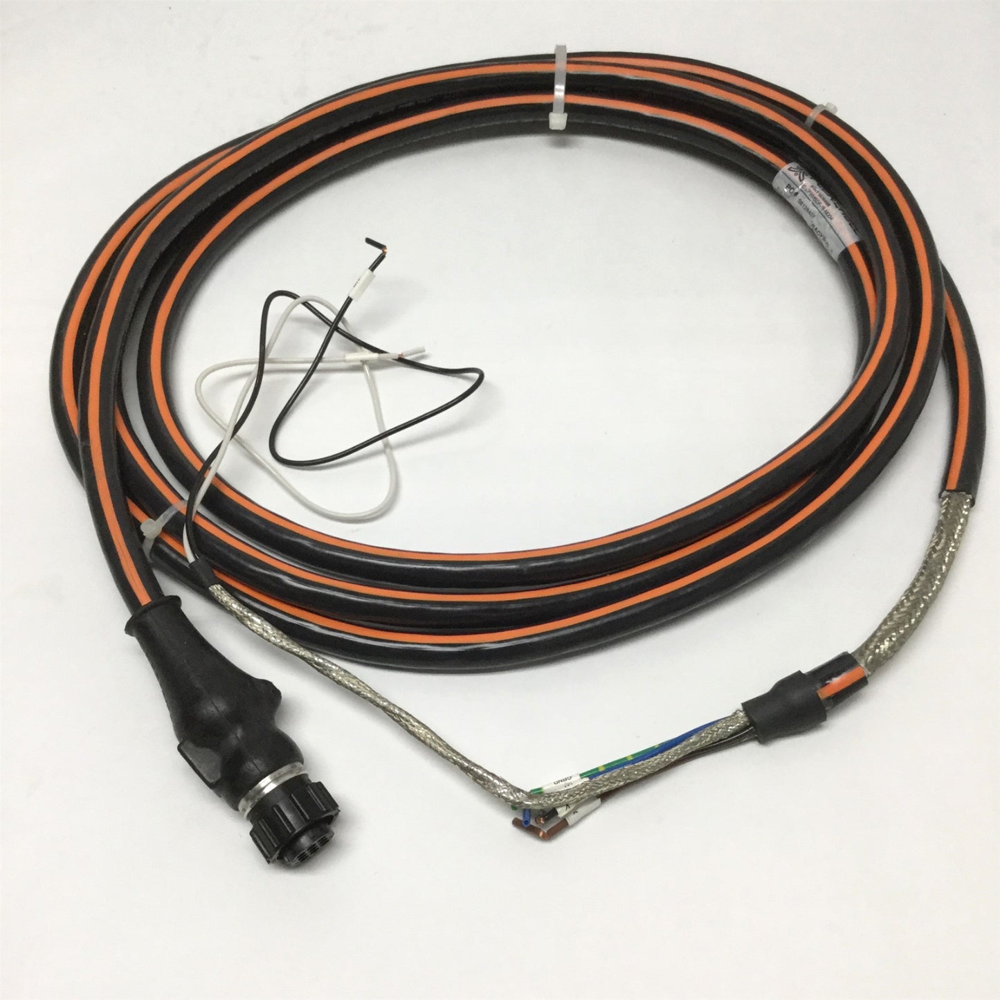 New – Open box Flex FC-CPBM6DF-16-M004 Kinetix TLY Series Motor Cable, Power/Brake Leads, 4m