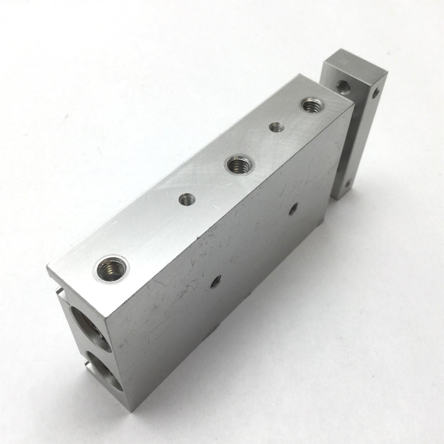 Used SMC 10-CXSL10-20 Dual Rod Cylinder, Bore: 10mm, Stroke: 20mm, Ports: M5x0.8