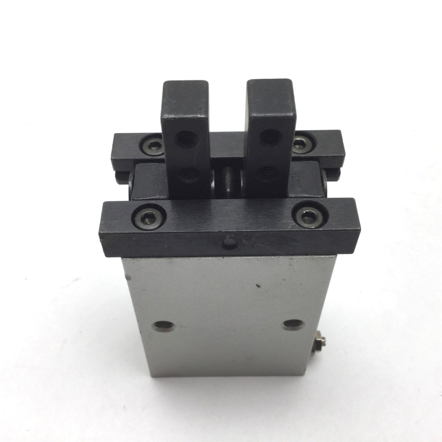 Used SMC MHQ2-20D1 Pneumatic Parallel Gripper, Bore: 20mm, Stroke: 10mm, M5 x 0.8