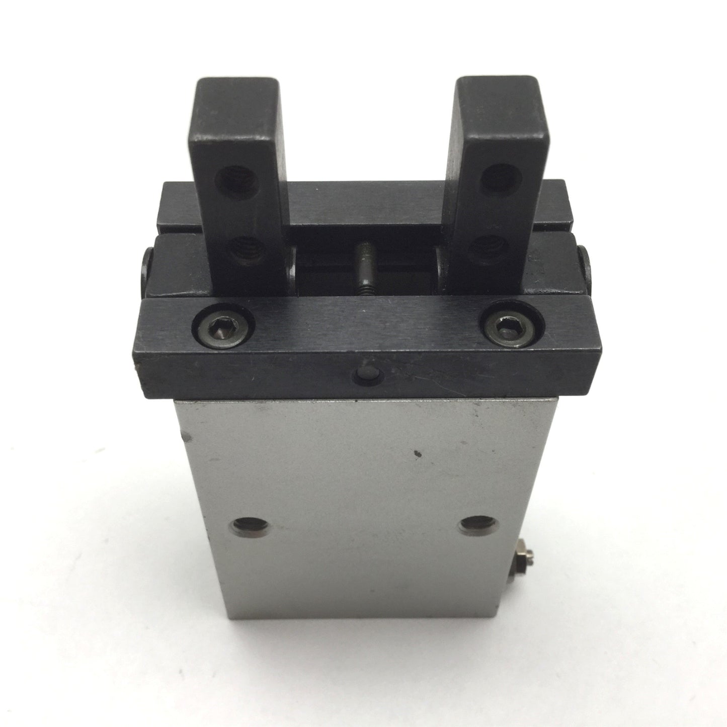 Used SMC MHQ2-20D1 Pneumatic Parallel Gripper, Bore: 20mm, Stroke: 10mm, M5 x 0.8