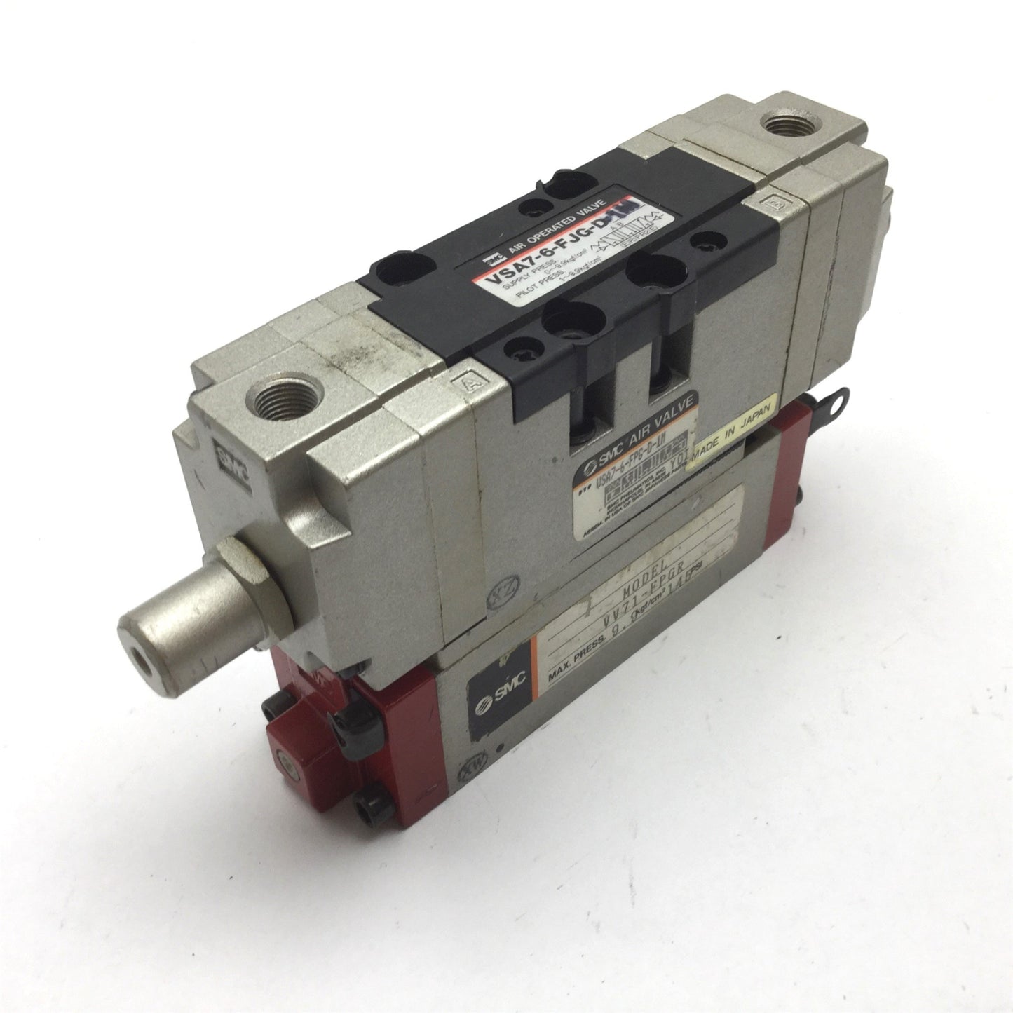 Used SMC VSA7-6-FPG-D-1M Pilot Valve VV71-FPGR Double Check Spacer, 3-Position 5-Port