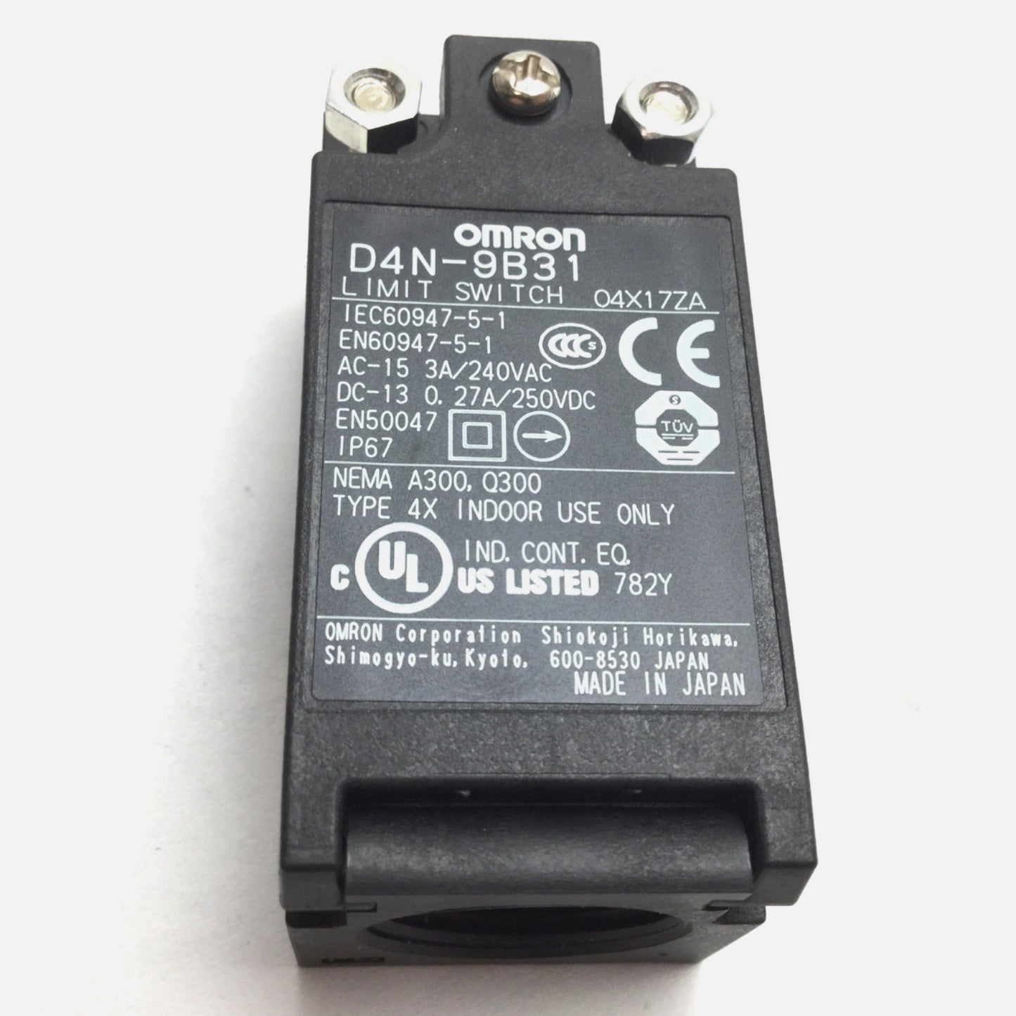 Used Omron D4N-9B31 Snap Action Safety Limit Switch, DPST-NC, 250VAC 10A