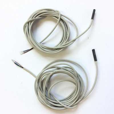 New Lot of 2 SMC D-F9PW Solid State Auto Switches, 5-24VDC, PNP, 3-Wire Flying Leads