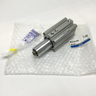 New SMC MKB40TN-30RZ Rotary Clamp Cylinder 40mm Bore, 30mm Stroke, 1/8NPT, Clockwise