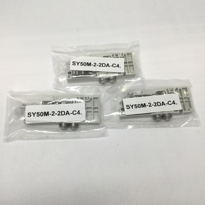 New Lot of 3 SMC SY50M-2-2DA-C4 Manifold Block Assembly, Bottom Ported, 4mm Tube
