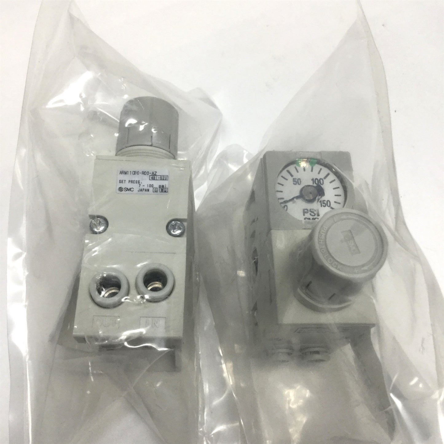 New Lot of 2 SMC ARM11BB1-R08-AZ Manifold Regulator, Individual Supp, 7-100psi, 6mm