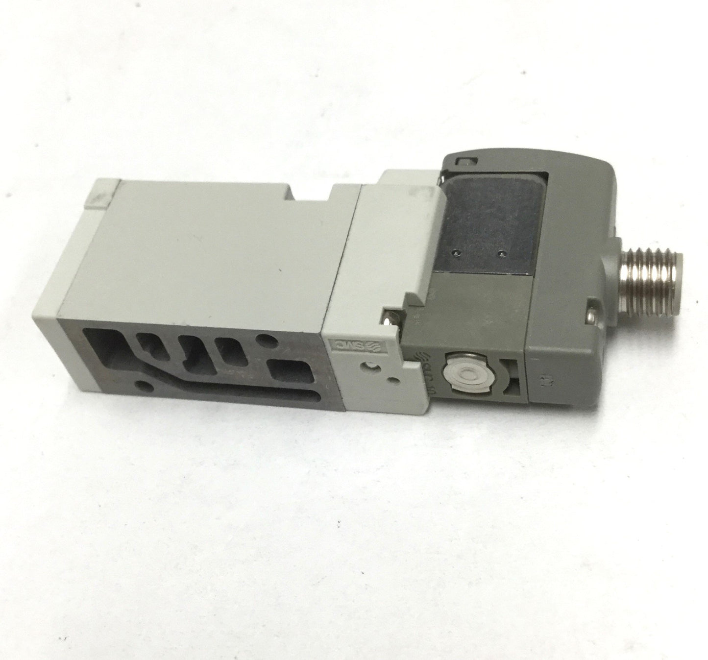 Used SMC SYJ5140-5WOZ Solenoid Valve, 5-Port 2-Position, 0.15-0.7MPa, 24VDC Coil