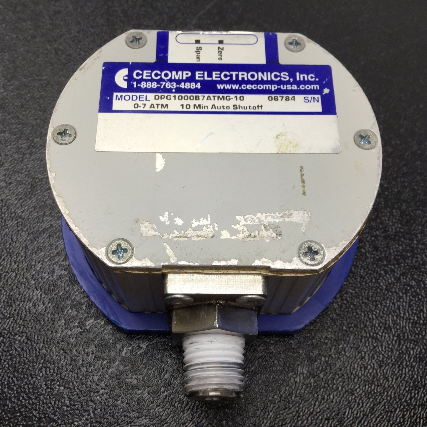 Used Cecomp DPG1000B7ATMG-10 Pressure Gauge, 1/4" NPT, Range: 0-1000psi