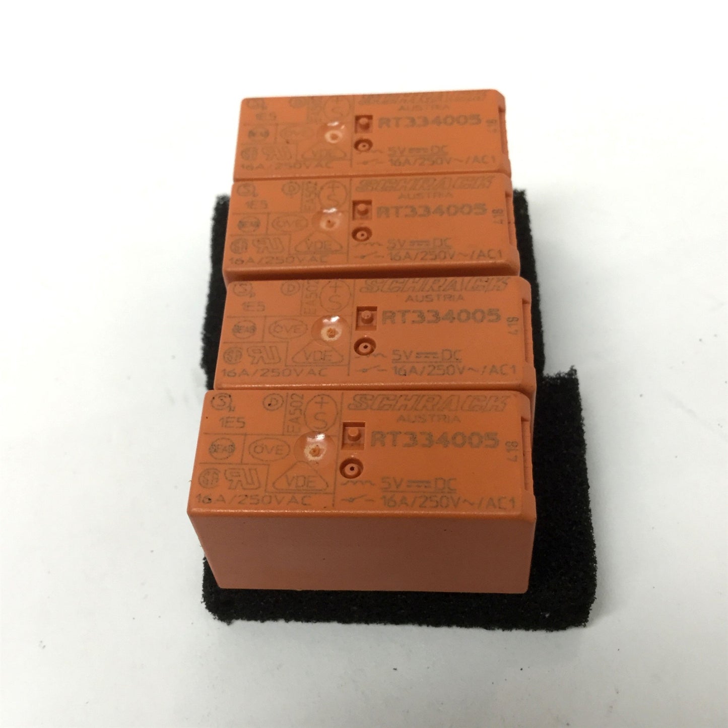 New – Open box Lot of 4 Schrack RT334005 Power Relays 16A 250VAC, 5VDC Coil, SPST-NO
