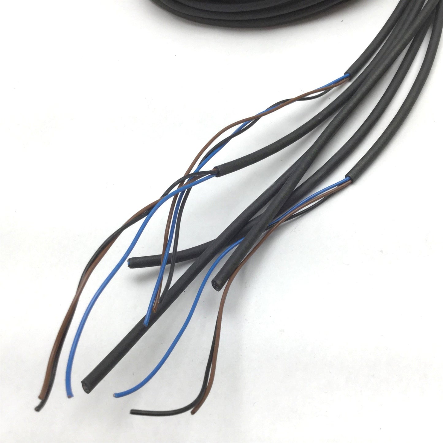 Used Lot of 6 Cables, Length: 2 Meters, 3-Pin Female to Flying Leads