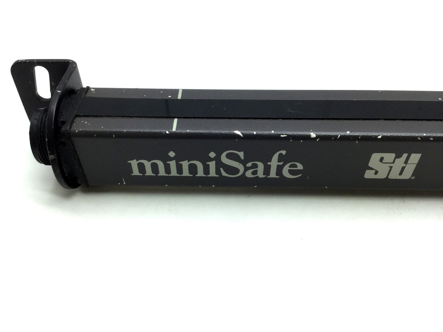 Used STI MiniSafe MS4320 Light Curtain Transmitter & Receiver, Beam: 0.5", L: 19.5"