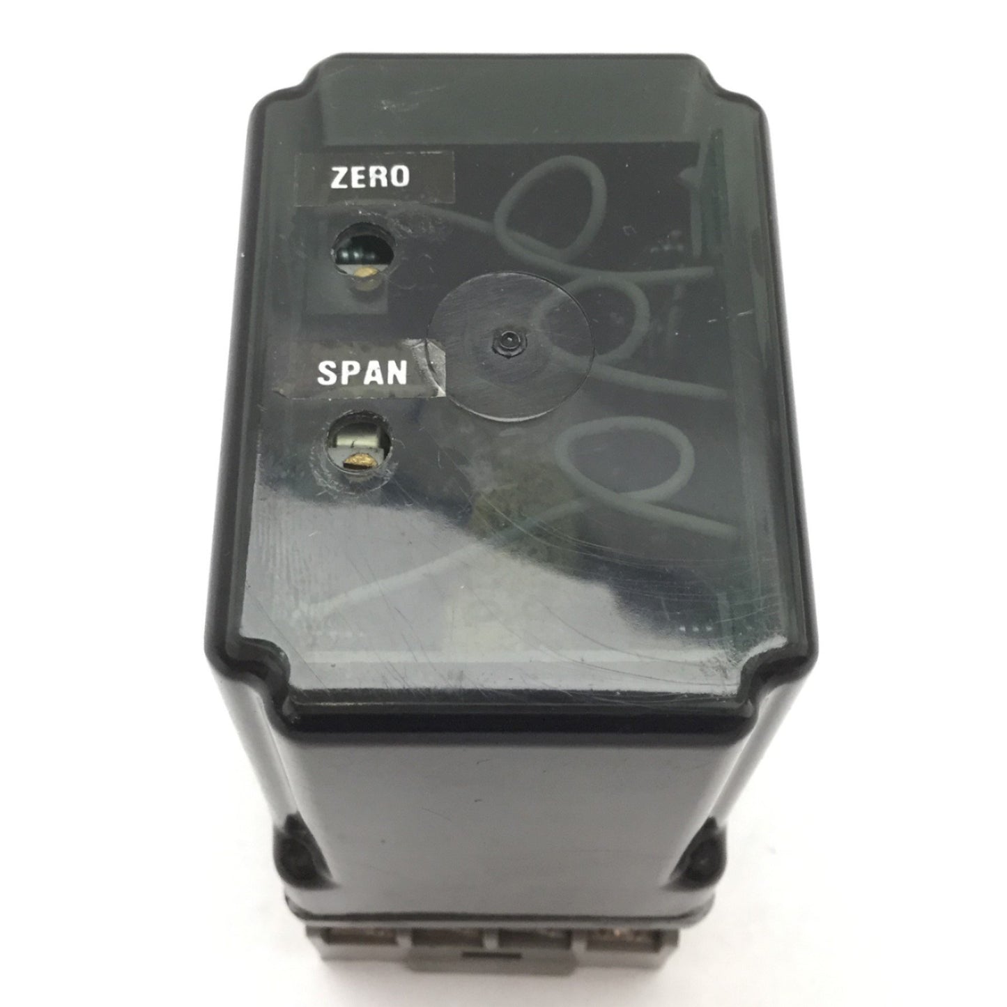 Used Action Pak 4010-172 DC-Input Isolating Signal Conditioner Relay, Power: 120VAC