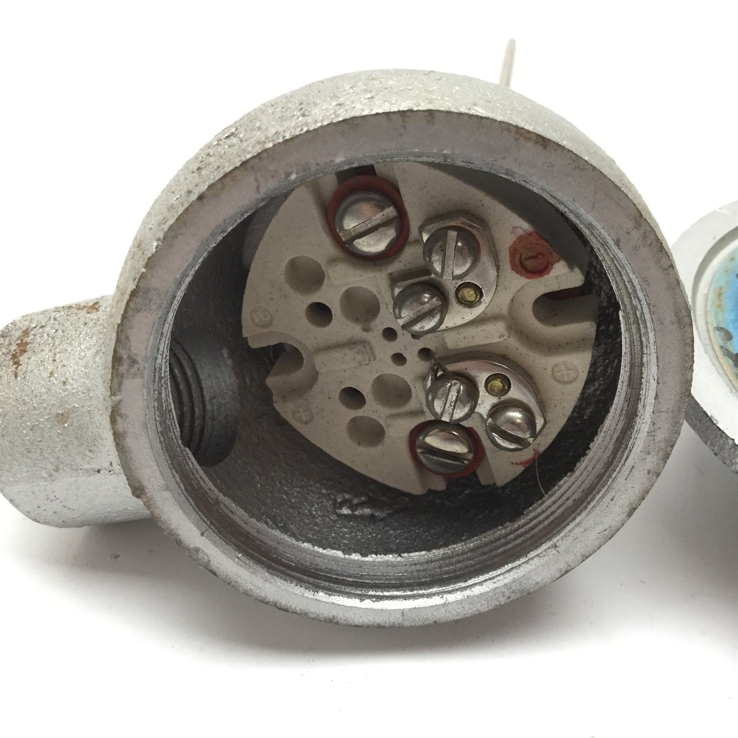 Used Omega NB1 Thermocouple with Head, Thermocouple Length: 3.5", Connection 1/2" NPT
