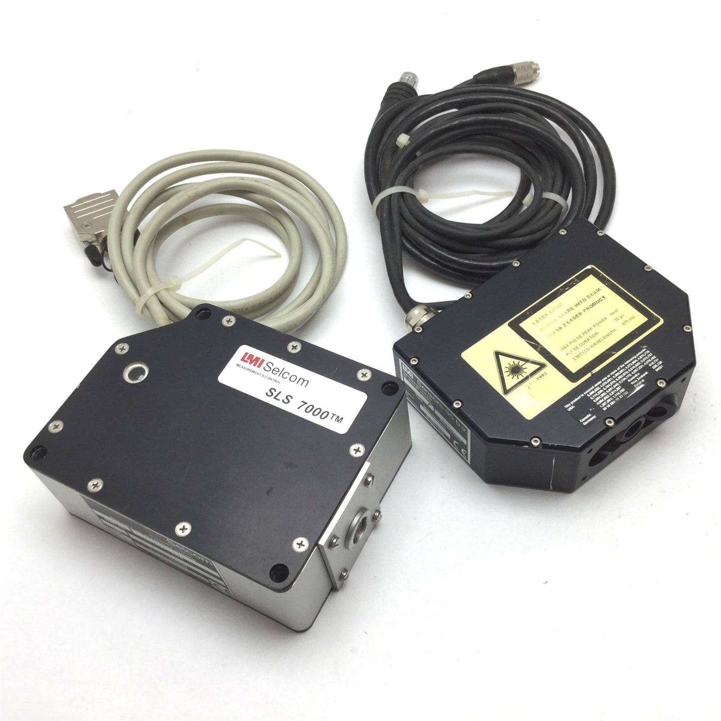 Used LMI SLS7000 Laser Triangulation Sensor System Wavelength 675nm, Range 1mm