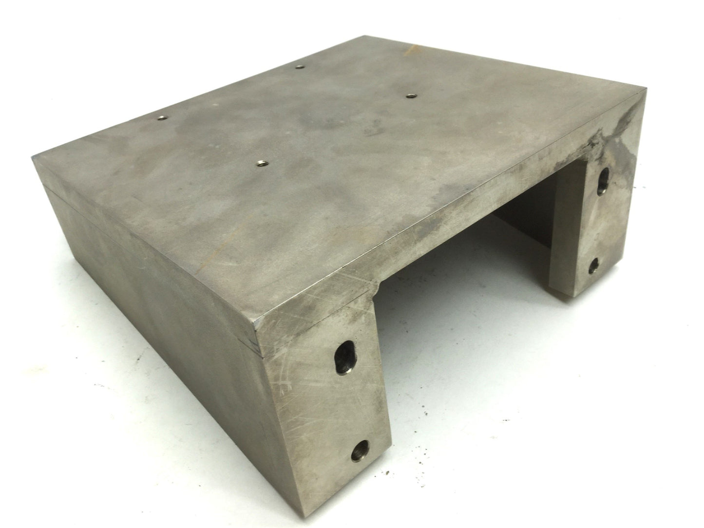 Used Machined Steel Right Angle Bracket Dimensions 7.75"x3.125"x6.375", Mounts: 10-32