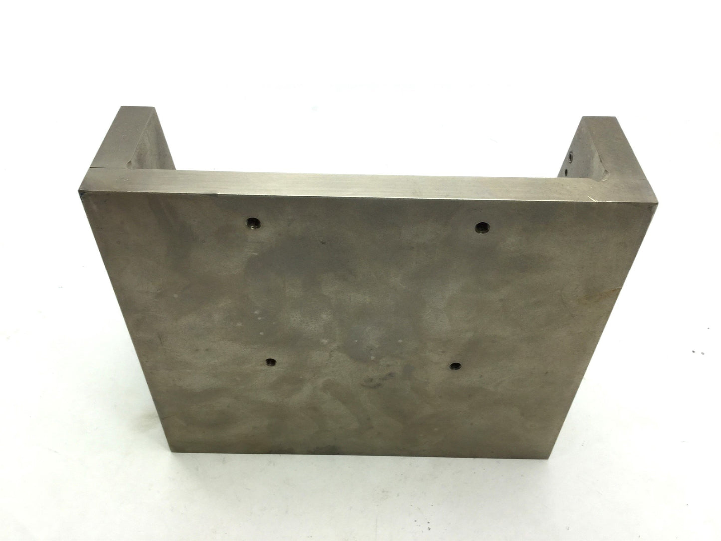Used Machined Steel Right Angle Bracket Dimensions 7.75"x3.125"x6.375", Mounts: 10-32