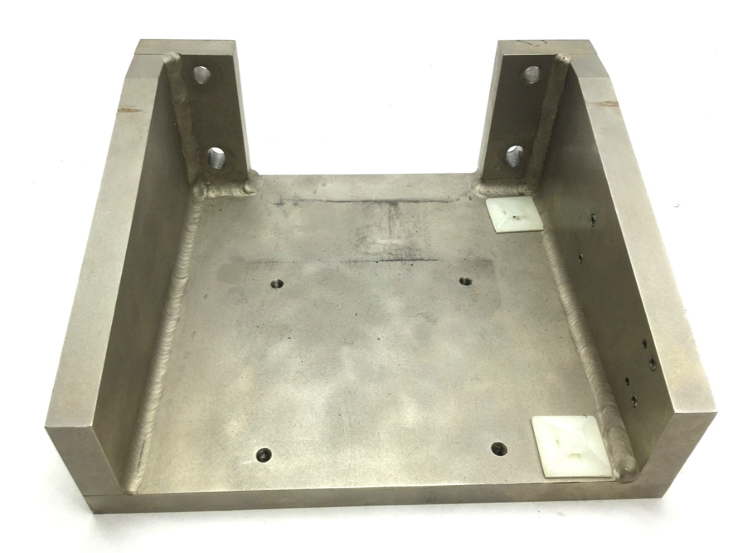 Used Machined Steel Right Angle Bracket Dimensions 7.75"x3.125"x6.375", Mounts: 10-32