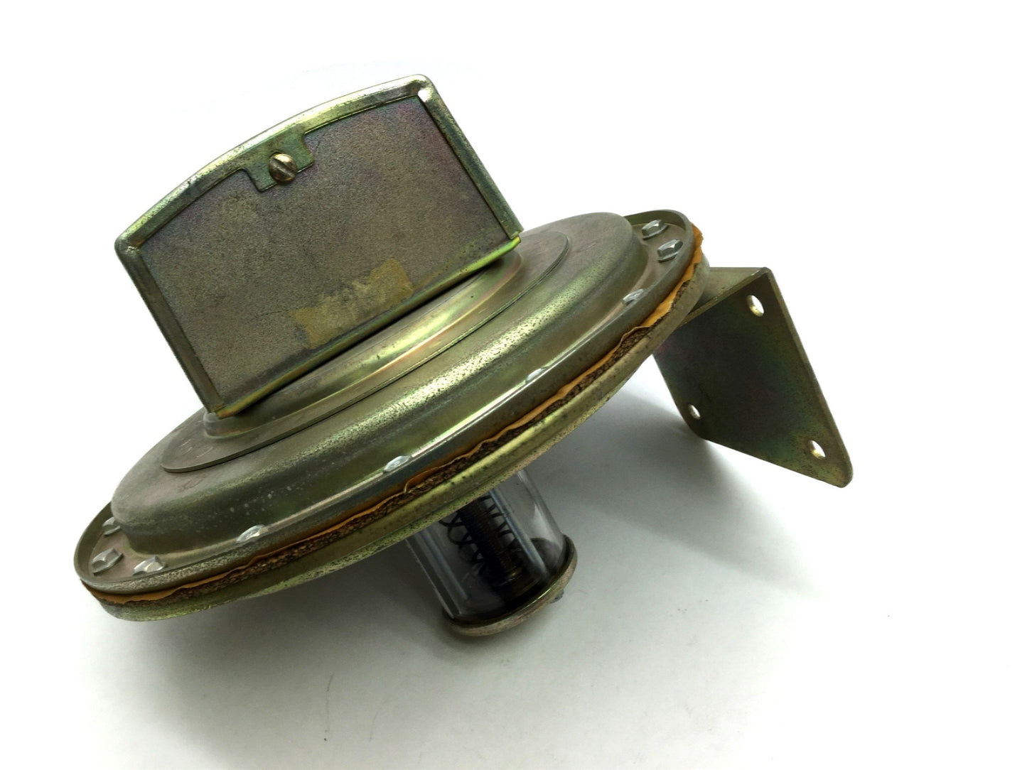 Used Dwyer 1640-2 Differential Pressure Null Switch 1-4" of Water Diaphragm Vertical