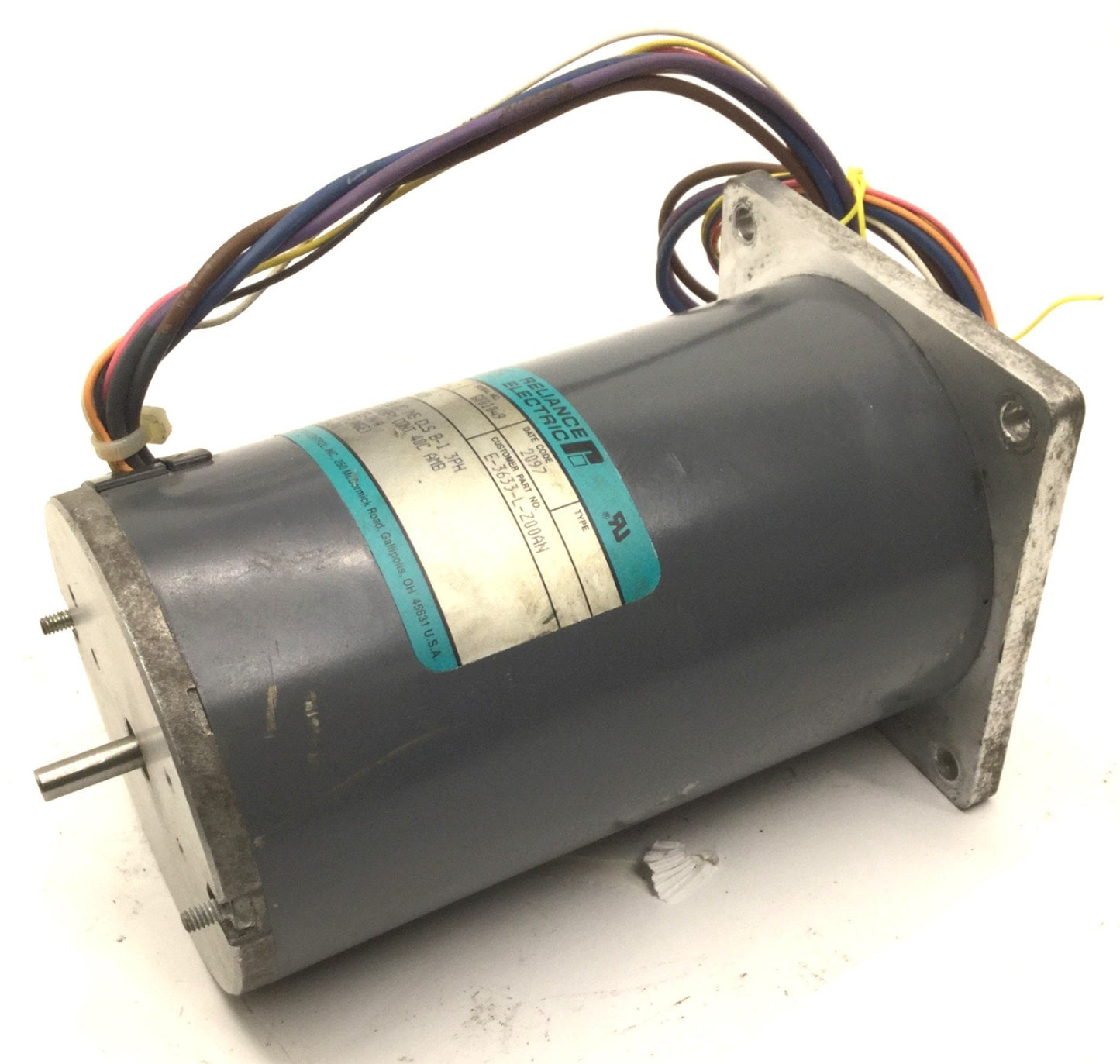 Used Reliance Electric 3633-3Y-C Brushless DC Servo Motor, 24VDC 32.4oz-in Torque