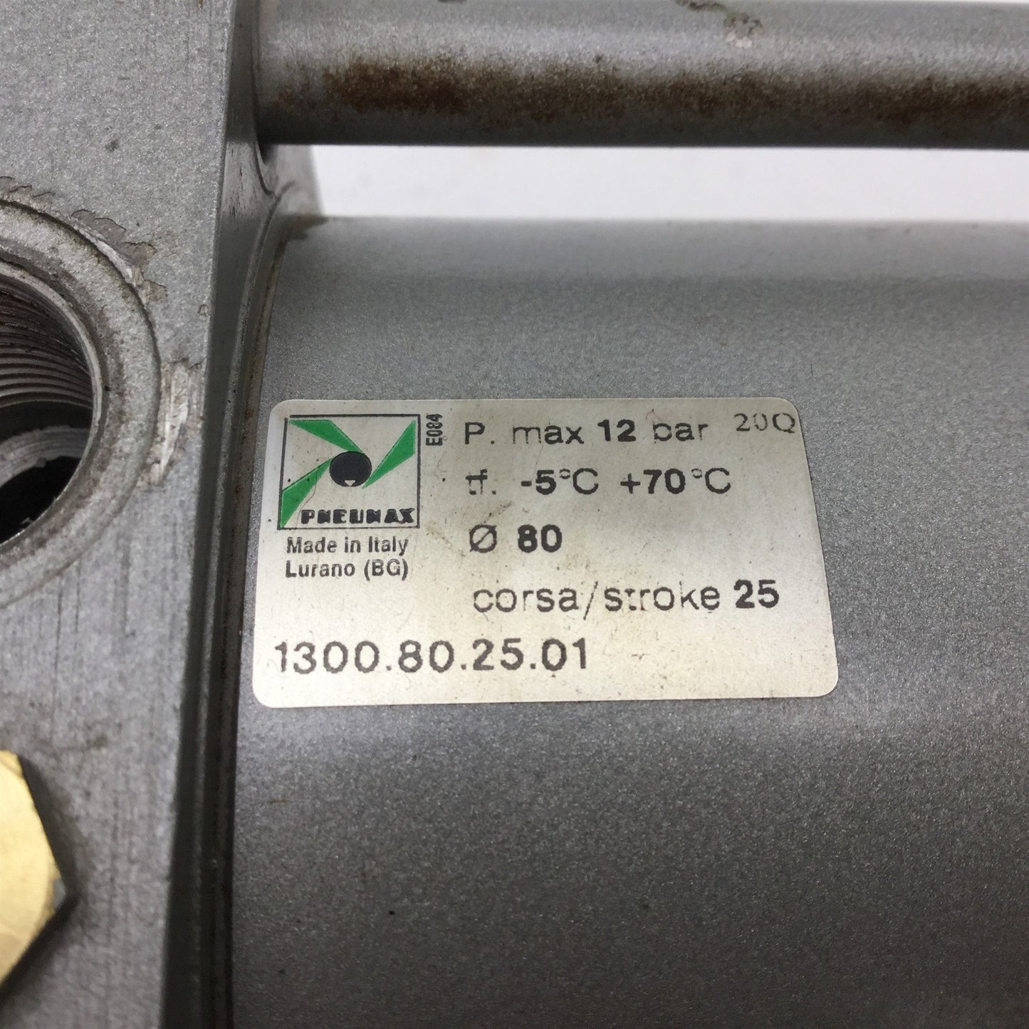 Used PneuMax 1300.80.025.01 Pneumatic Cylinder Bore: 80mm, Stroke: 25mm, Max: 12 Bar