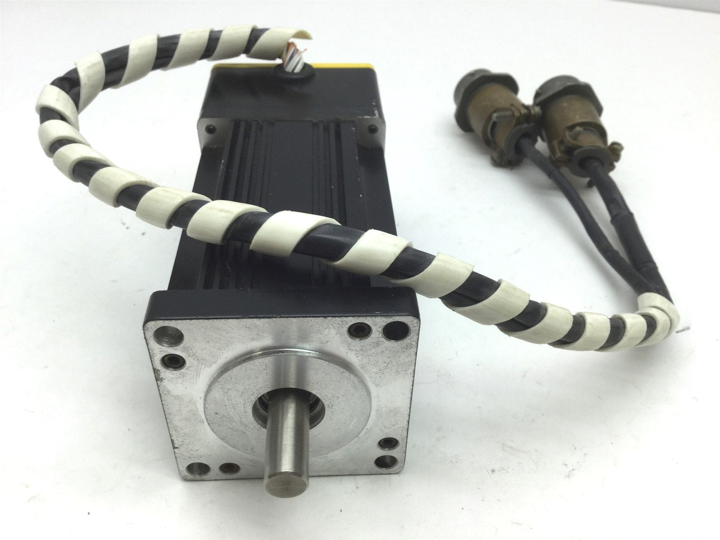 Used Parker SM232AE-NFLN Compumotor Servo Motor & Cables Torque 92ozin NEMA 23
