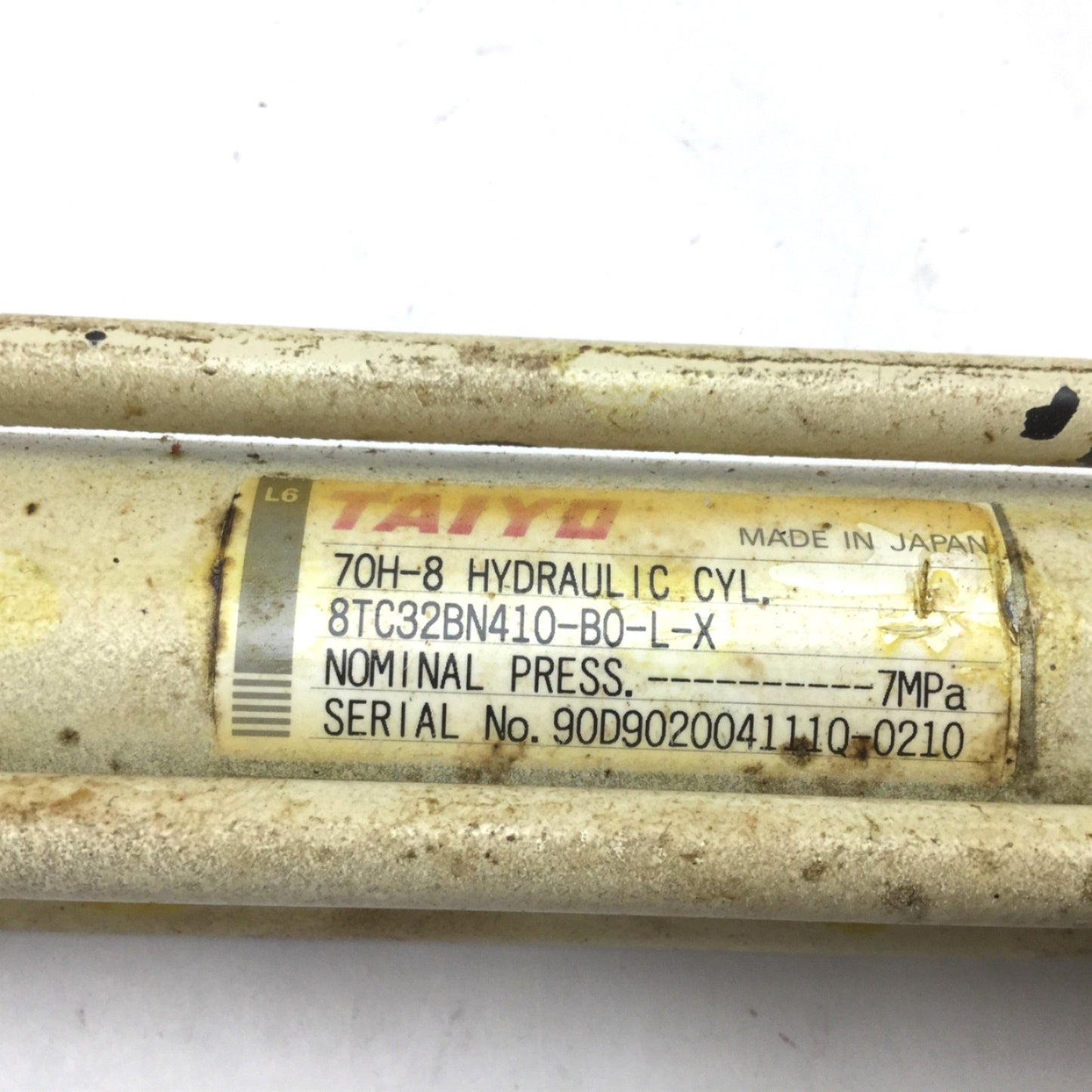 Used Taiyo 70H-8 8TC32BN410-B0-L-X Hydraulic Cylinder, Bore 32mm, Stroke 410mm, Rc3/8