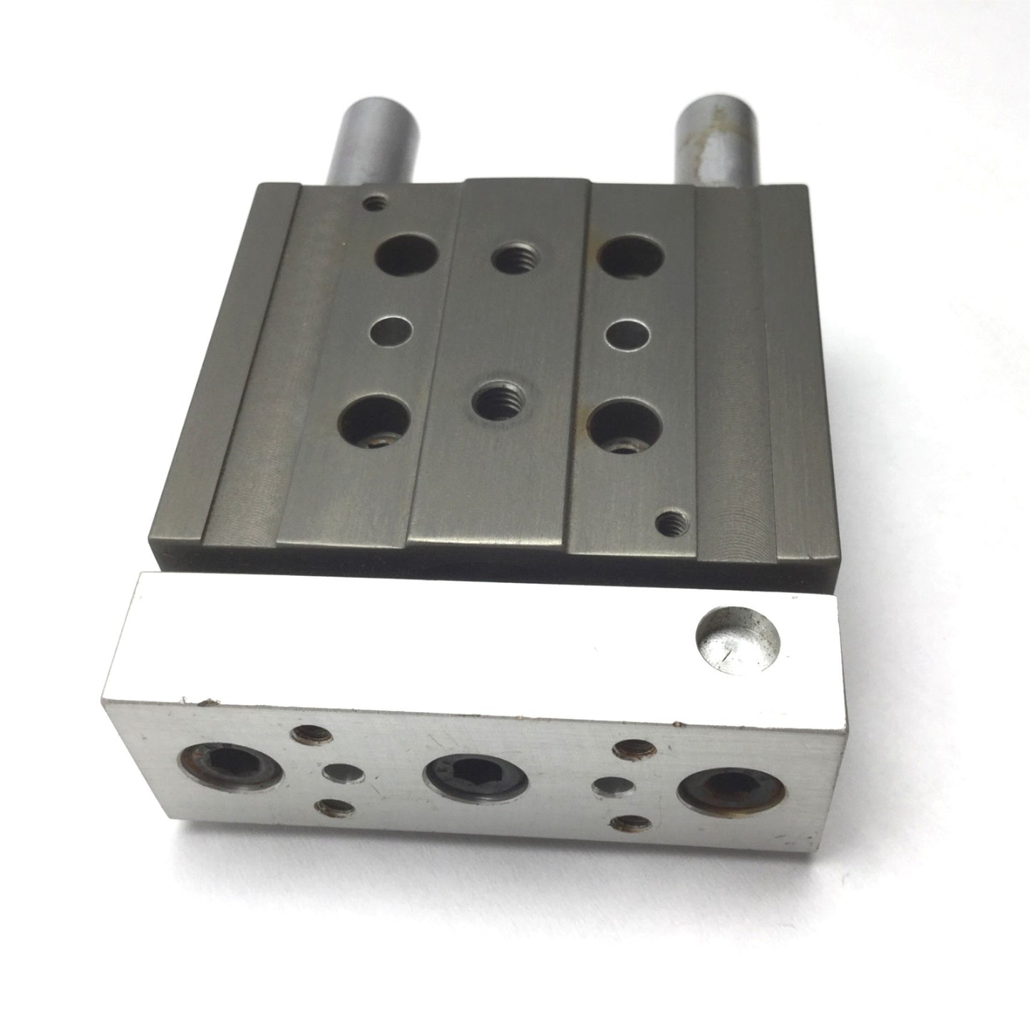 Used Phd SA033X1/2-J1-Q6-R1 Pneumatic Slide Cylinder, Bore: 0.5", Stroke: 1/2", 10-32