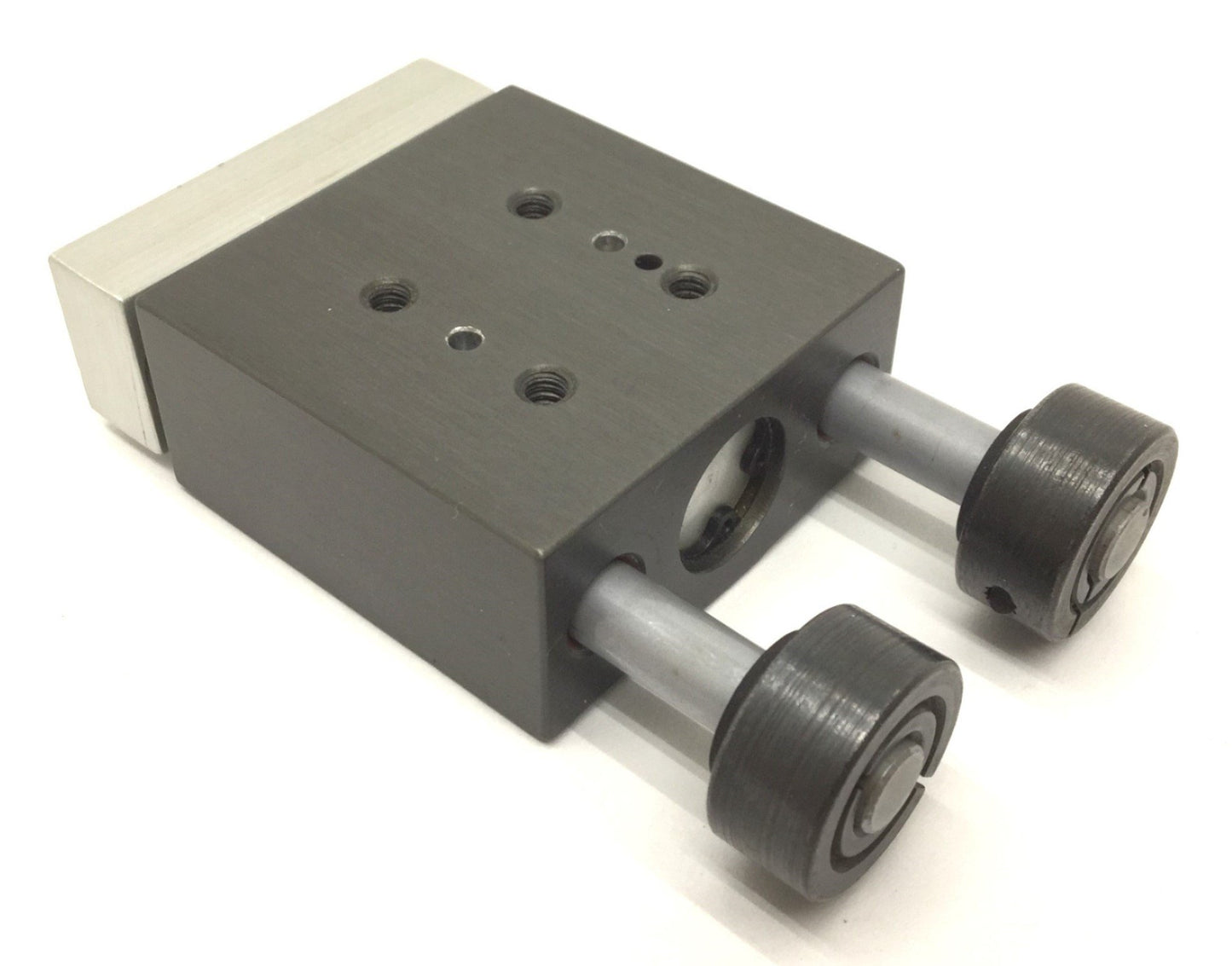 New – Open box PHD SA022X1/2-J1-Q6-R1 Pneumatic Cylinder, Travel: 1/2", Ports: 10-32