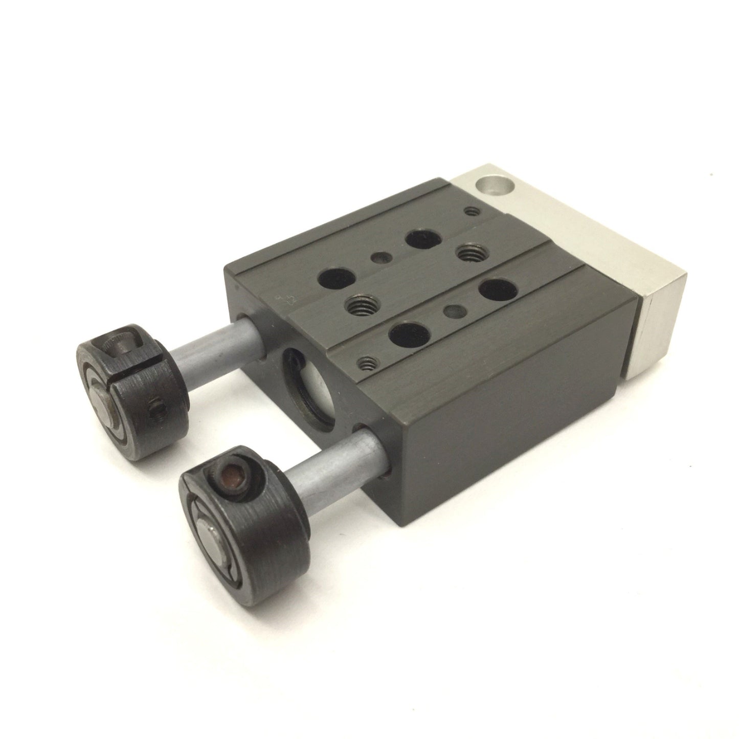 New – Open box PHD SA022X1/2-J1-Q6-R1 Pneumatic Cylinder, Travel: 1/2", Ports: 10-32