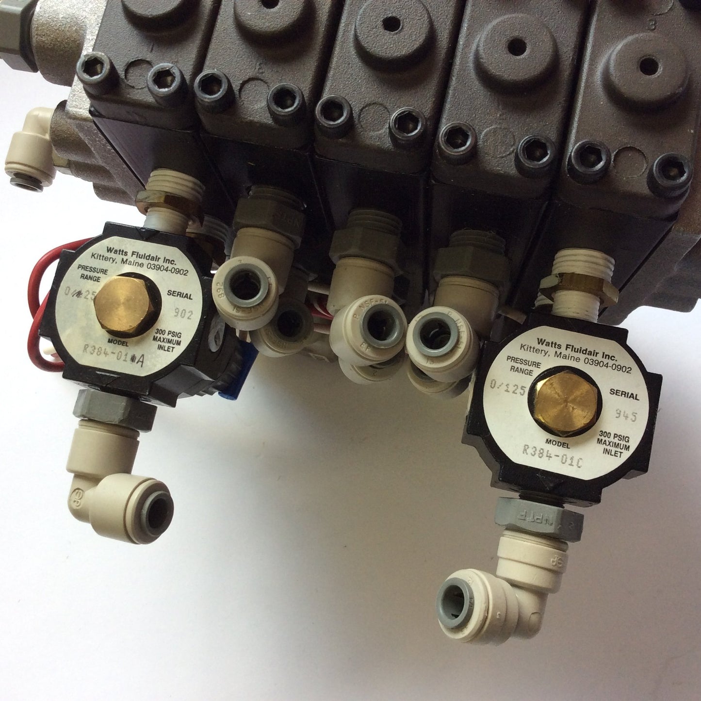 Used ISI Fluid Power 375-02C-009-68C WT Pneumatic Valve 2-Position Coil Voltage 24VDC