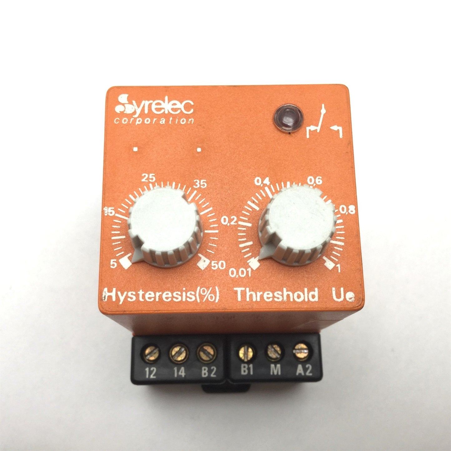 Used Syrelec DIR.T Current Control Relay, Input: 110VAC, Output: SPDT 10A