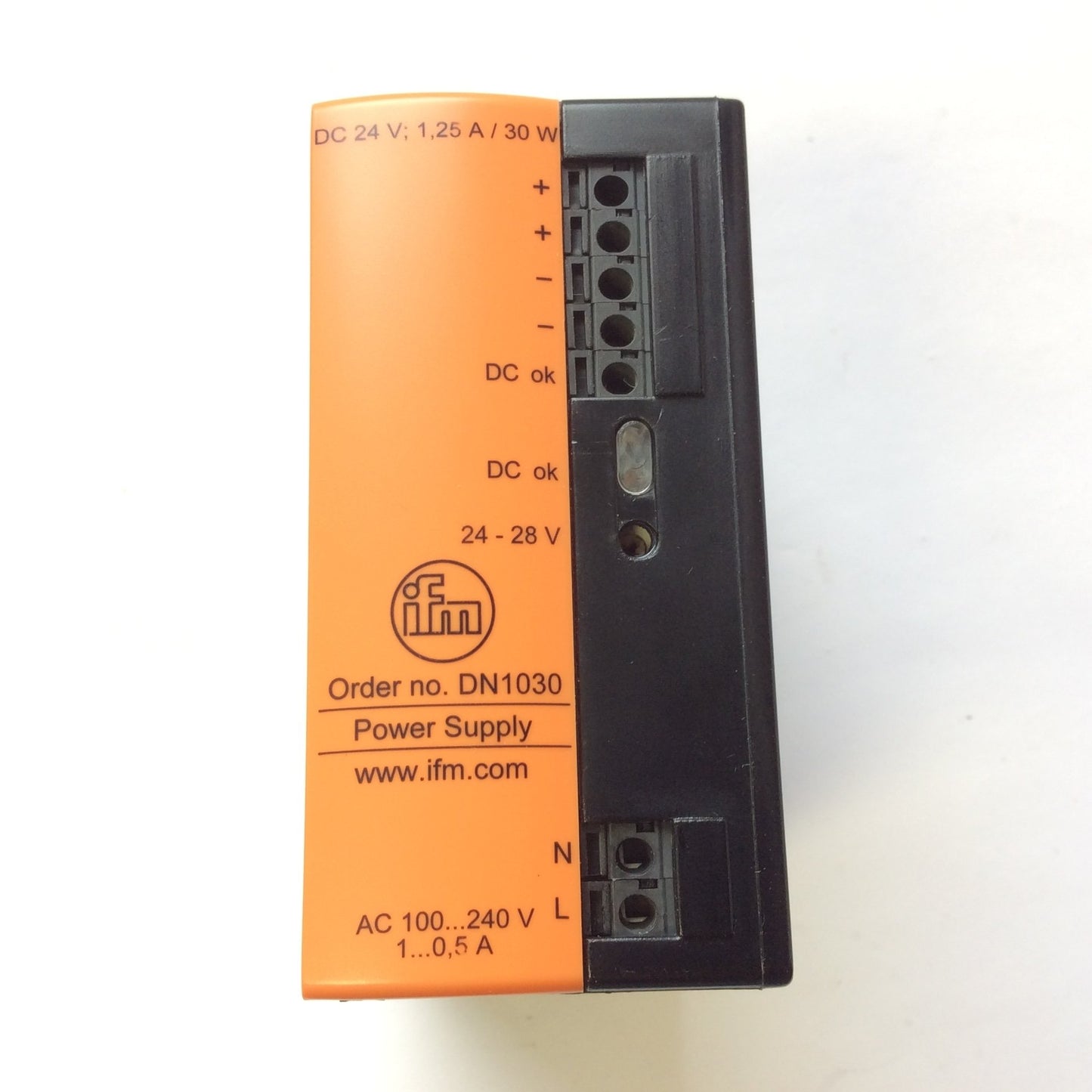 Used IFM DN1030 Switched-Mode Power Supply Input 100-240VAC Output 24VDC Missing Clip