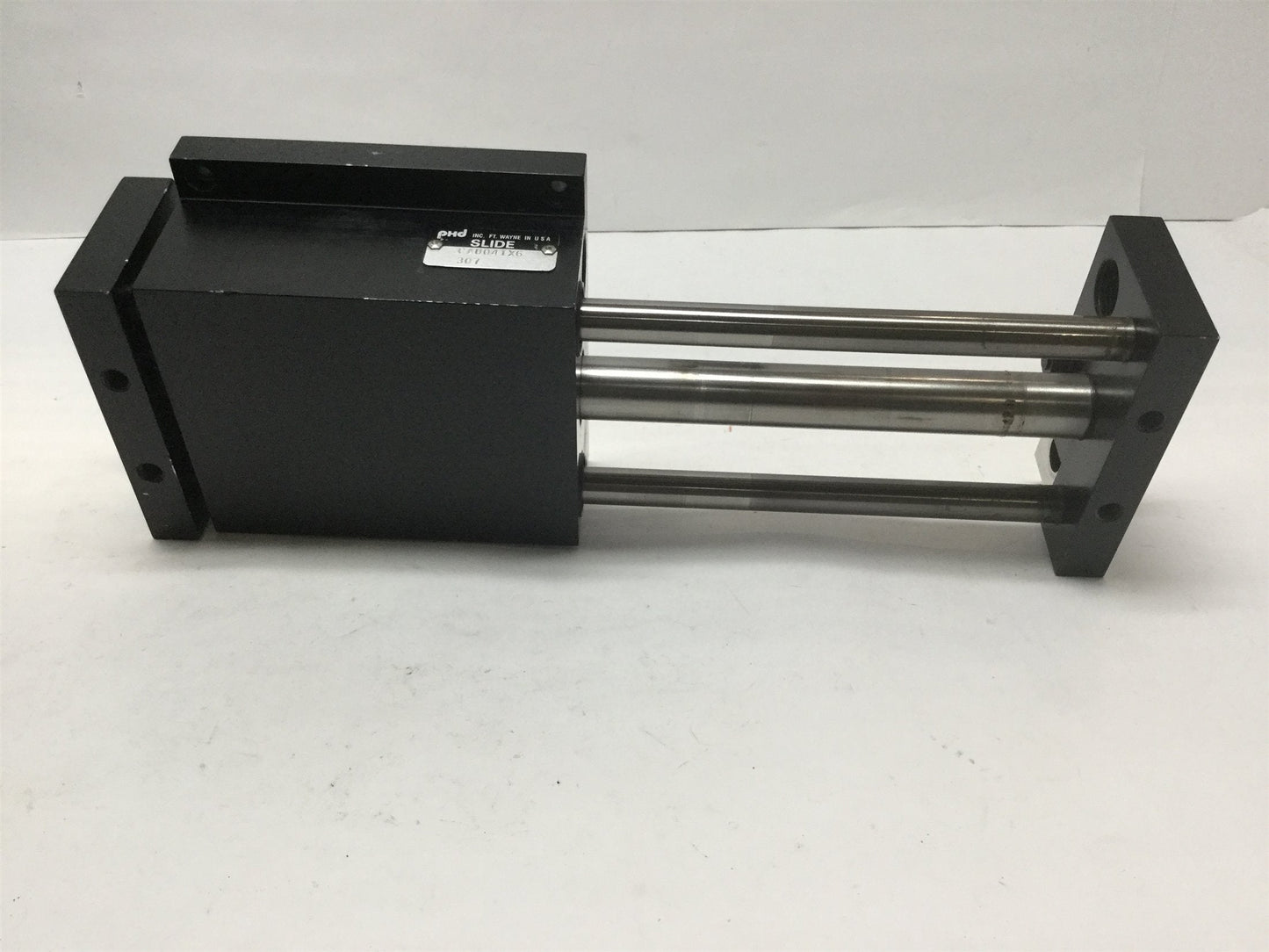 Used PHD CAU041X6 Pneumatic Magnetic Cylinder Linear Slide Table 3/4" Bore, 6" Stroke