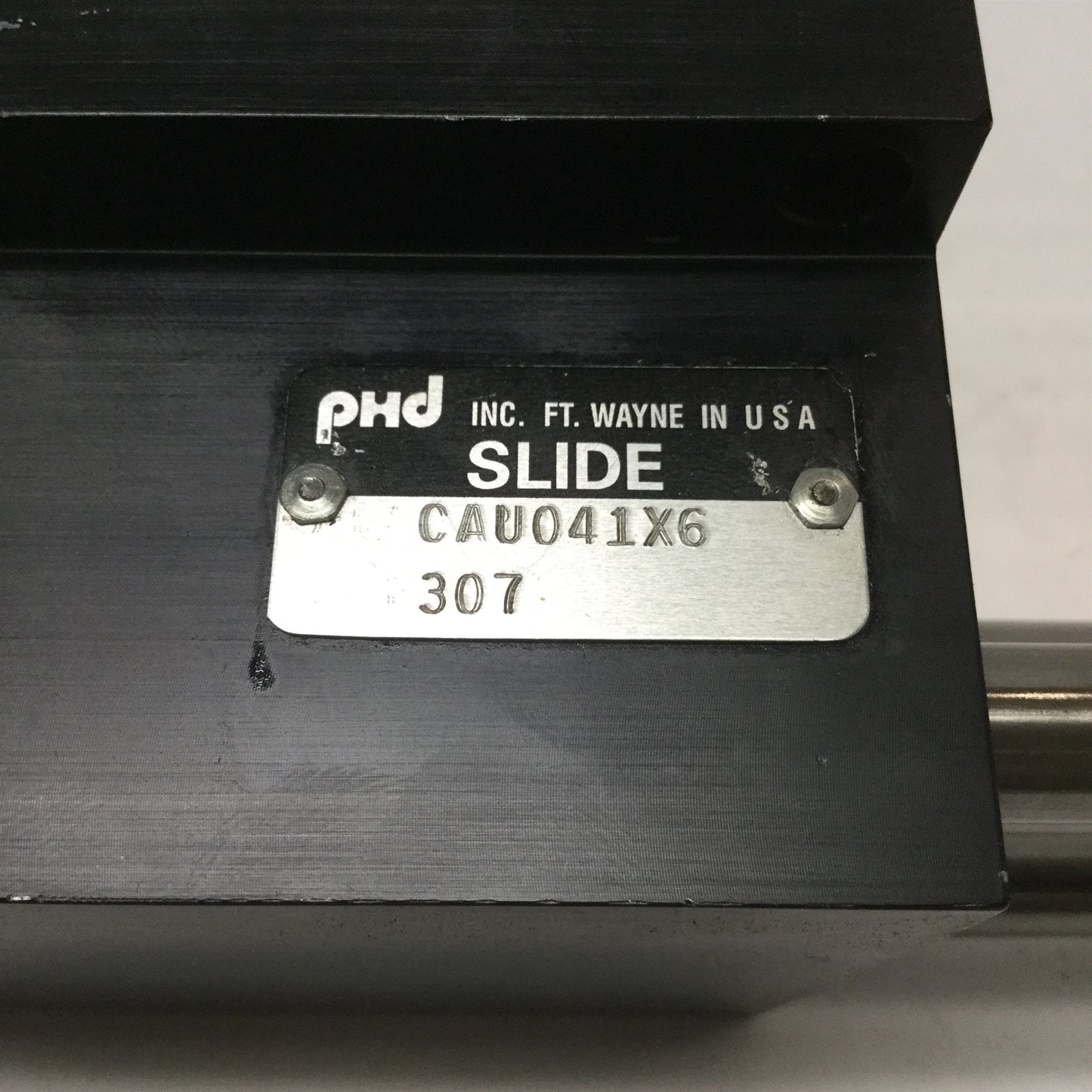 Used PHD CAU041X6 Pneumatic Magnetic Cylinder Linear Slide Table 3/4" Bore, 6" Stroke