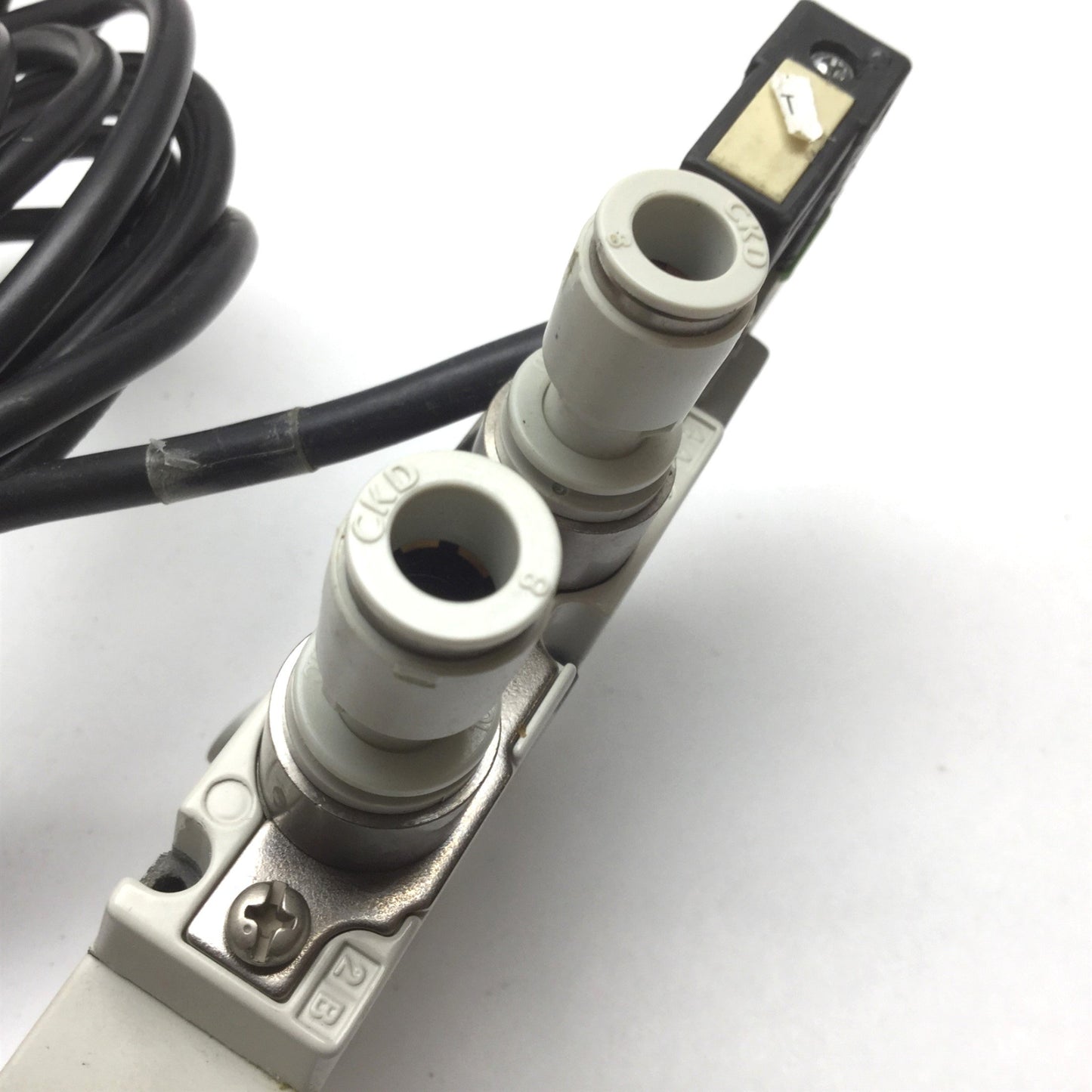 Used SMC SY9120-5DO-C10F-Q Pneumatic Solenoid Valve, 2-Position 5-Port, 24VDC