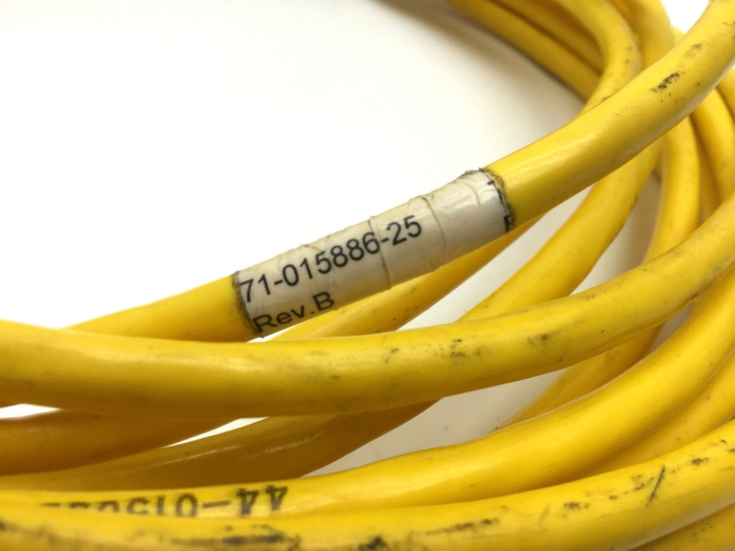Used Parker 71-015886-25 Motor Feedback Cable, MS Round 18-Pin to DB9, 25' Long