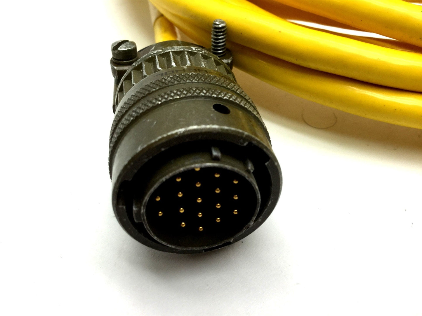 Used Parker 71-015018 Motor Feedback Cable, MS Round 18-Pin, 20' Long