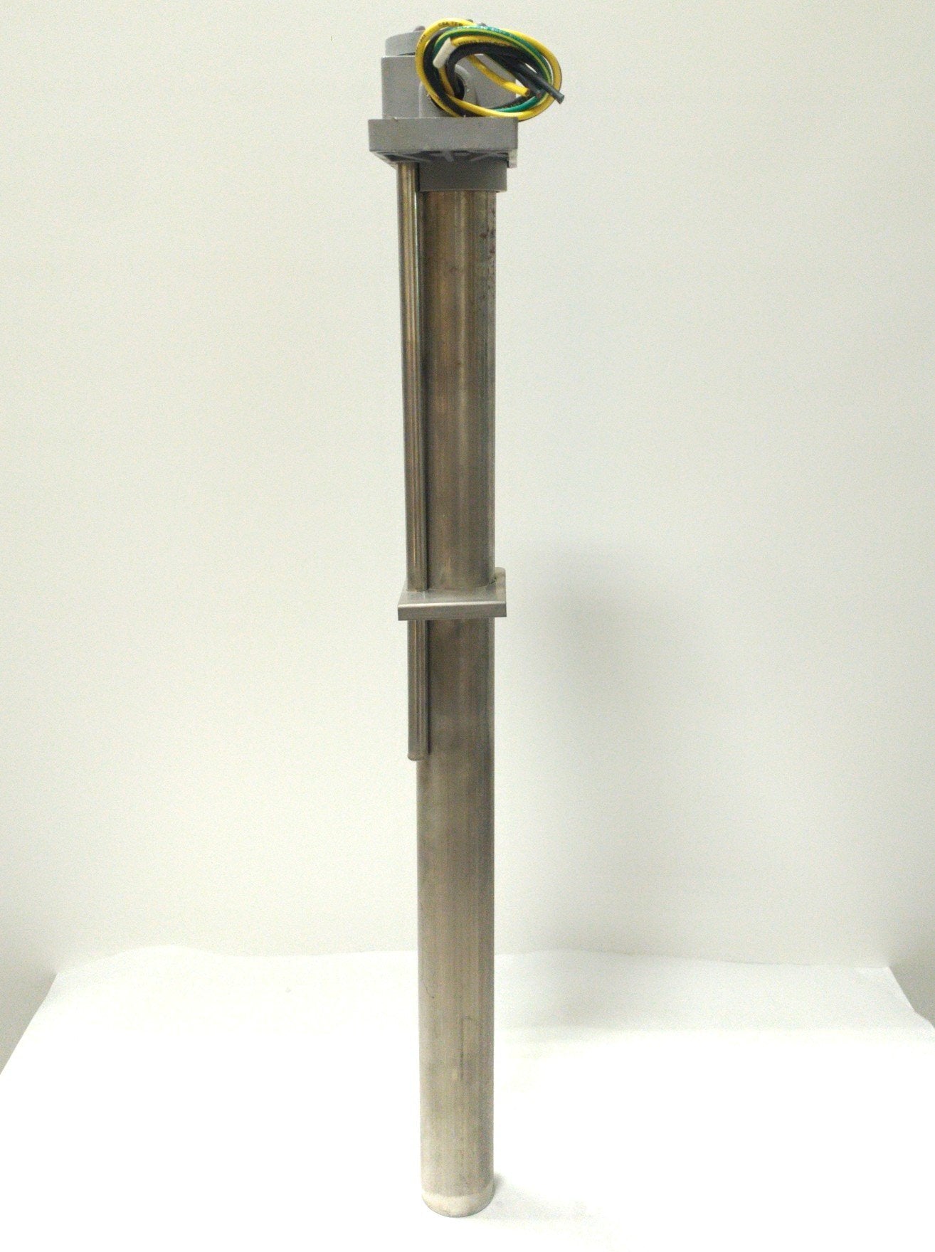 Used Process Technology S3-208-27X-PI SS Immersion Tank Heater 17¾ x Ø2" 3000W 208VAC