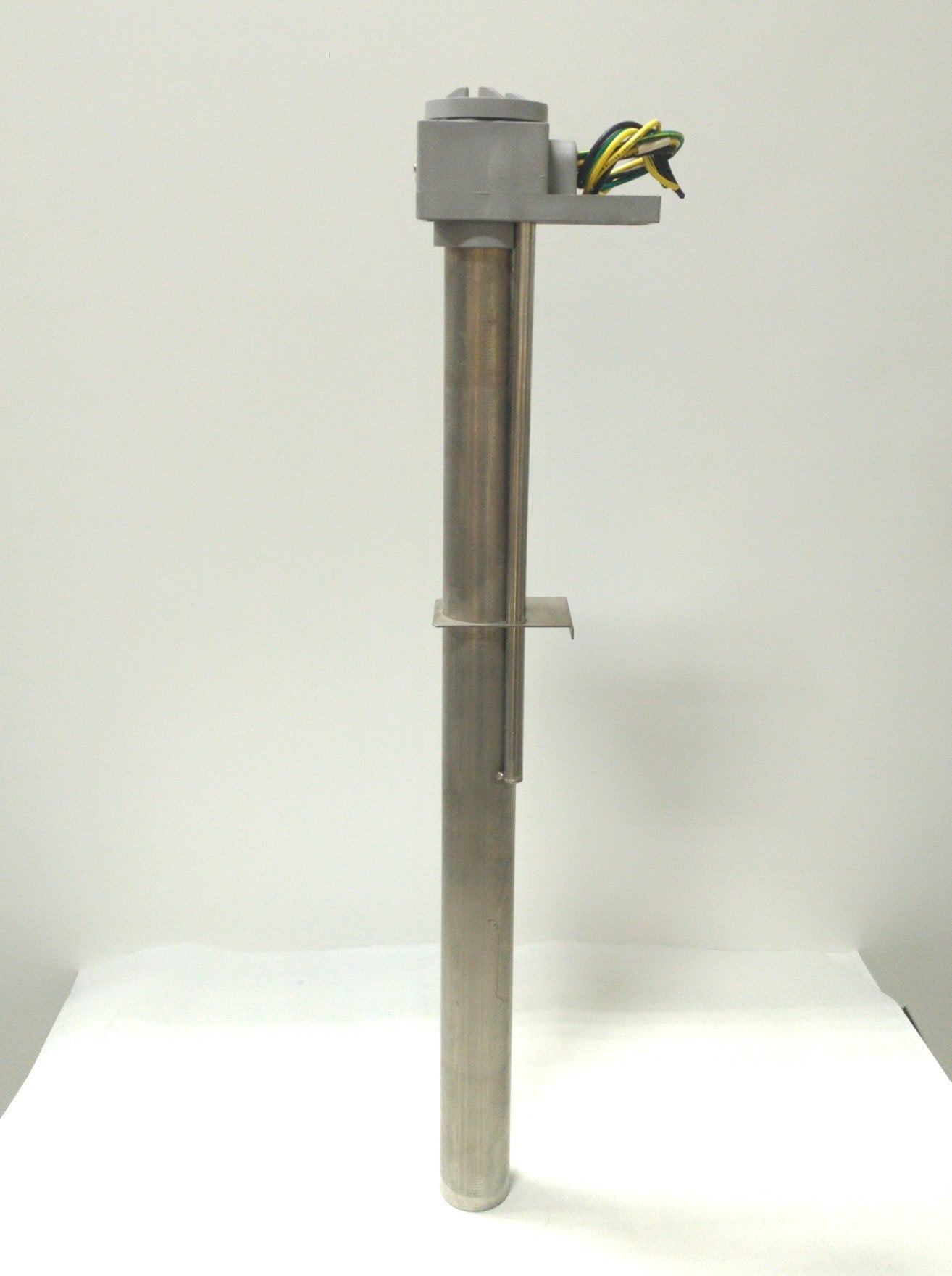 Used Process Technology S3-208-27X-PI SS Immersion Tank Heater 17¾ x Ø2" 3000W 208VAC